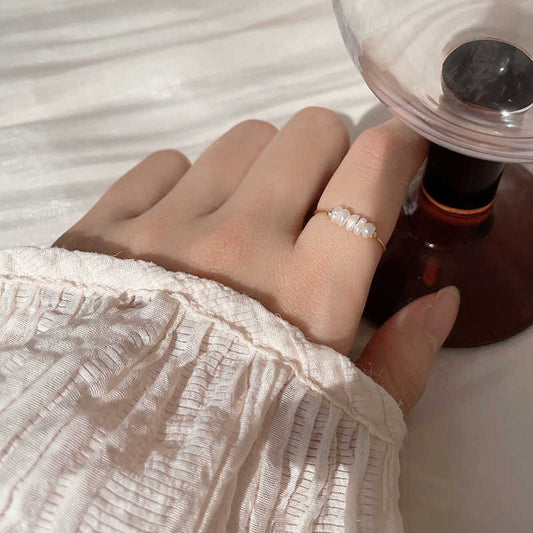 Anillo con Perla Barroca