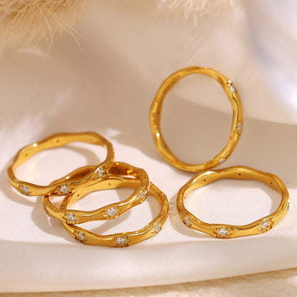 Anillo Estrella de Acero de Titanio Chapado en Oro de 18K