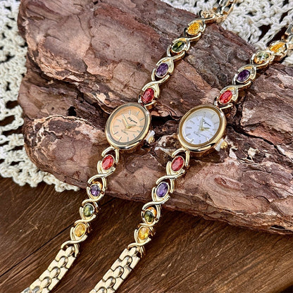 Reloj de Moda con Piedra Preciosa Ovalada
