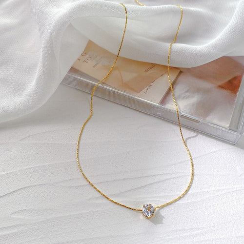 Collar Sencillo de Alta Gama