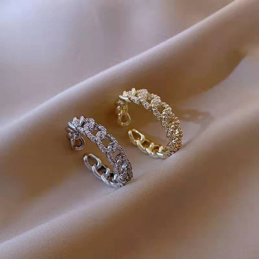 Anillo Ajustable de Cadena y Circonio