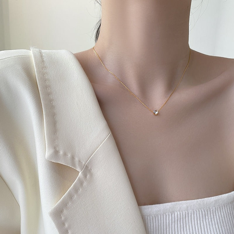 Collar Sencillo de Alta Gama