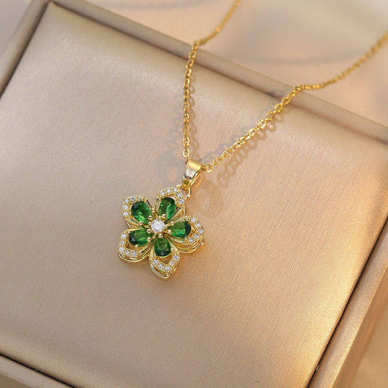 Collar con Colgante Giratorio de Flor con Brillantes