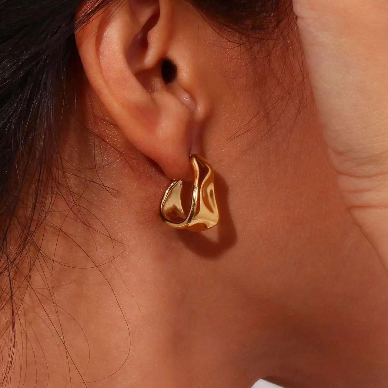 Aretes de Aro Geométricos Irregulares