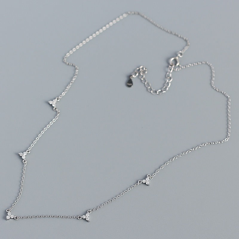 Collar Minimalista Geométrico – Plata de Ley 925