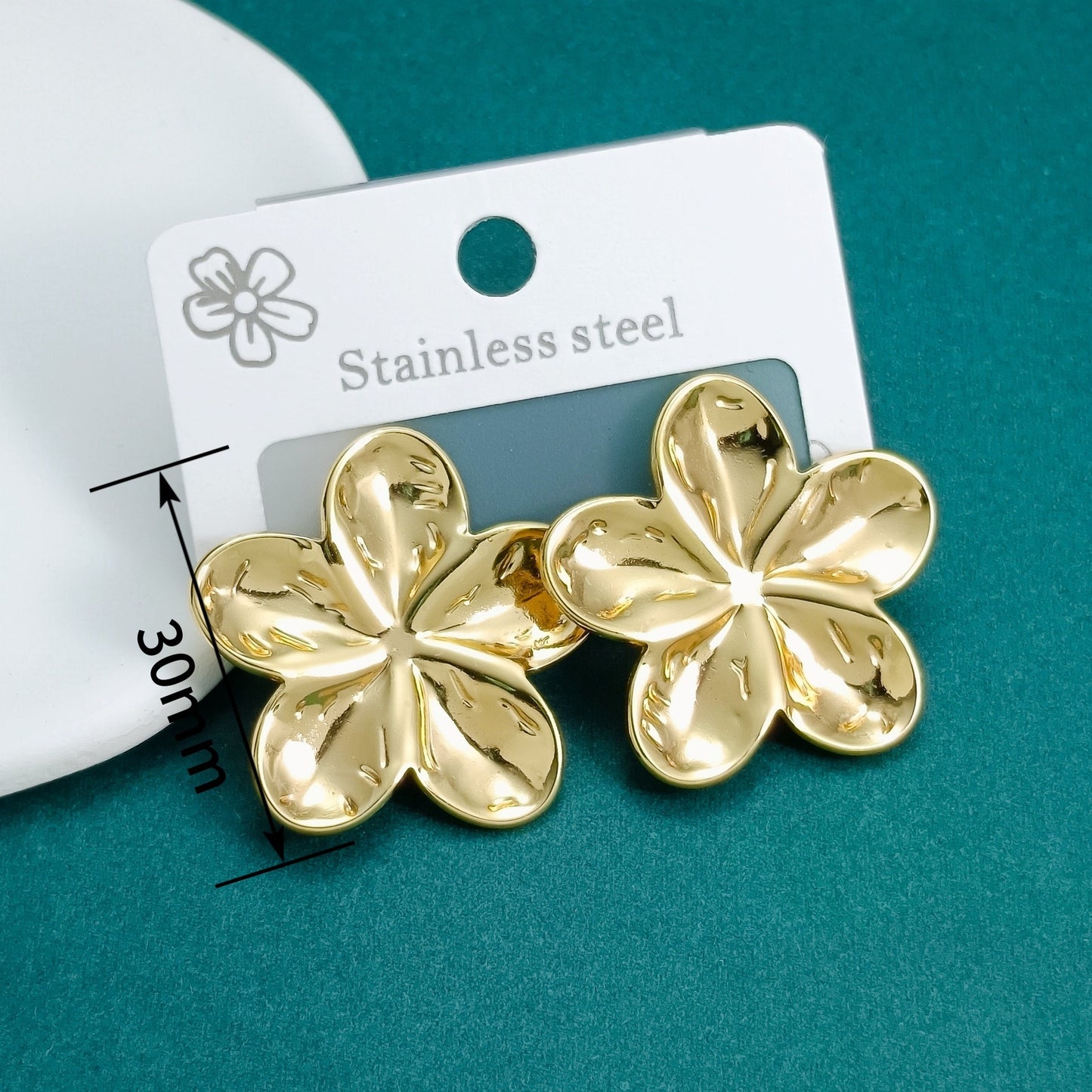 Aretes de Acero Inoxidable con Flores