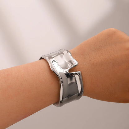 Pulsera Cuff Ancha