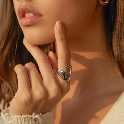 Anillo Ajustable de Diseño Orgánico