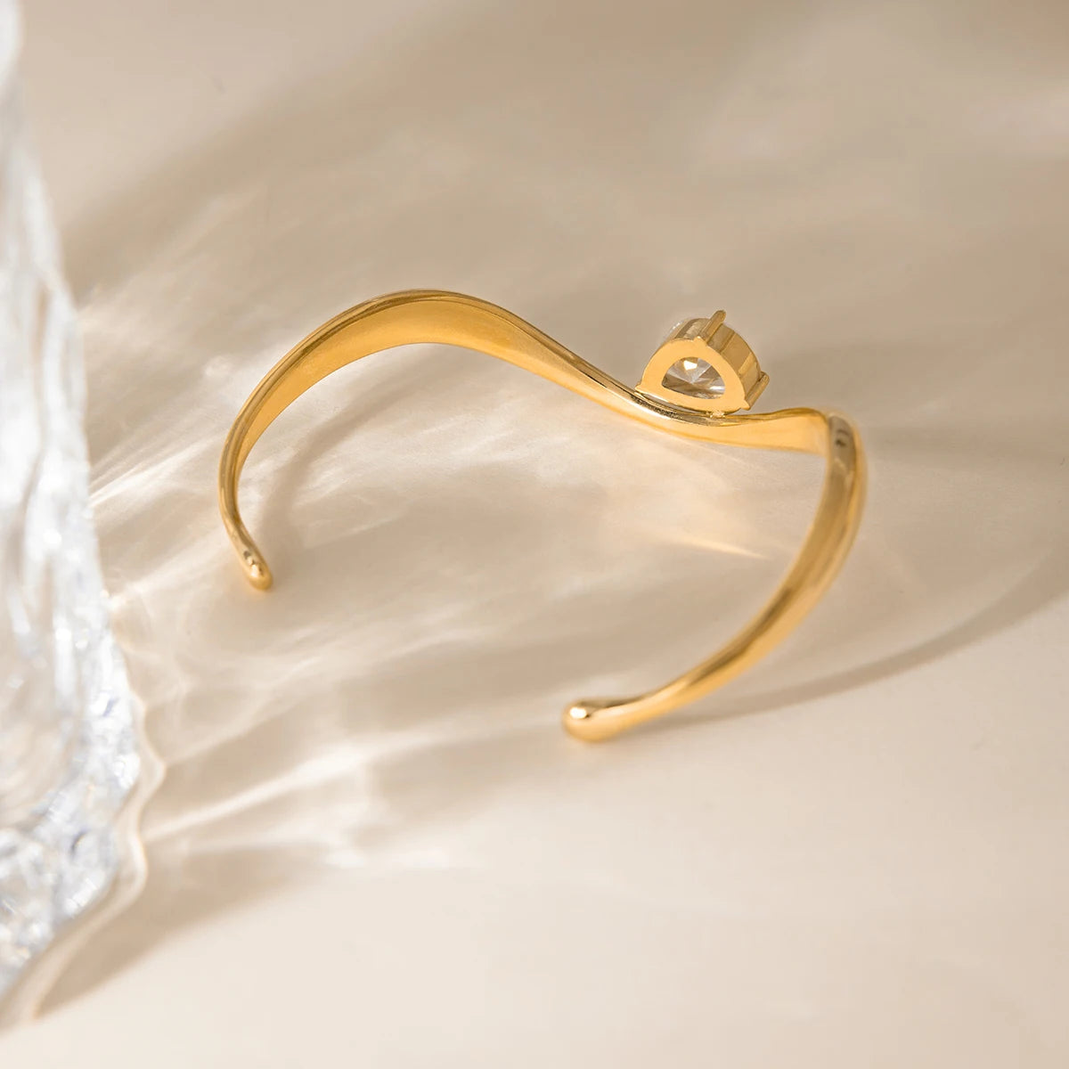 Pulsera Cuff Circonita