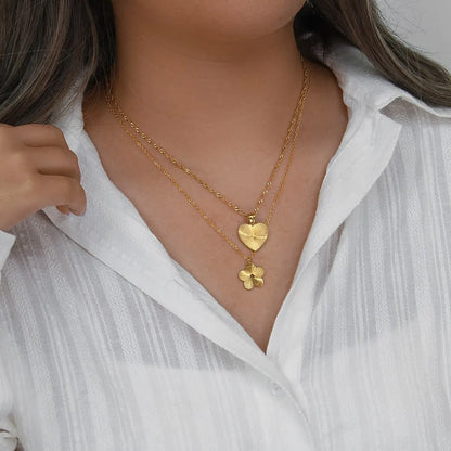 Collar Rectángulo Rayos Dorado