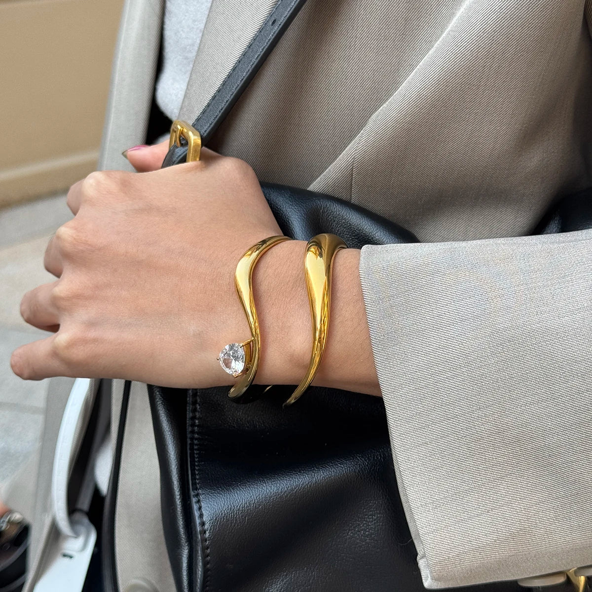 Pulsera Cuff Circonita