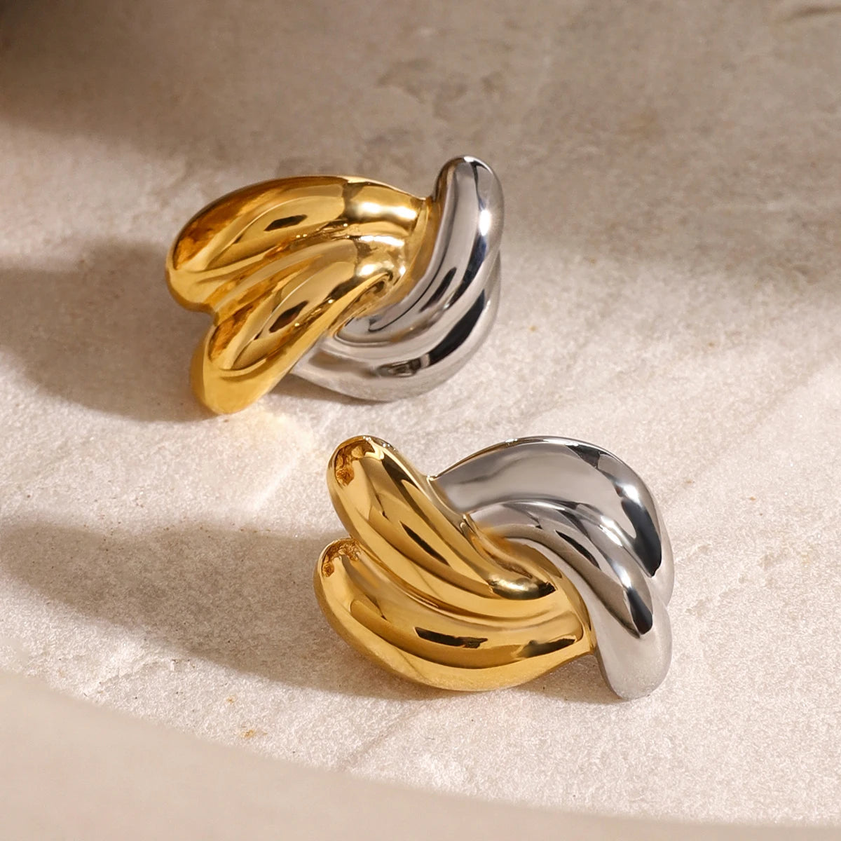 Pendientes Ovalados Minimalistas