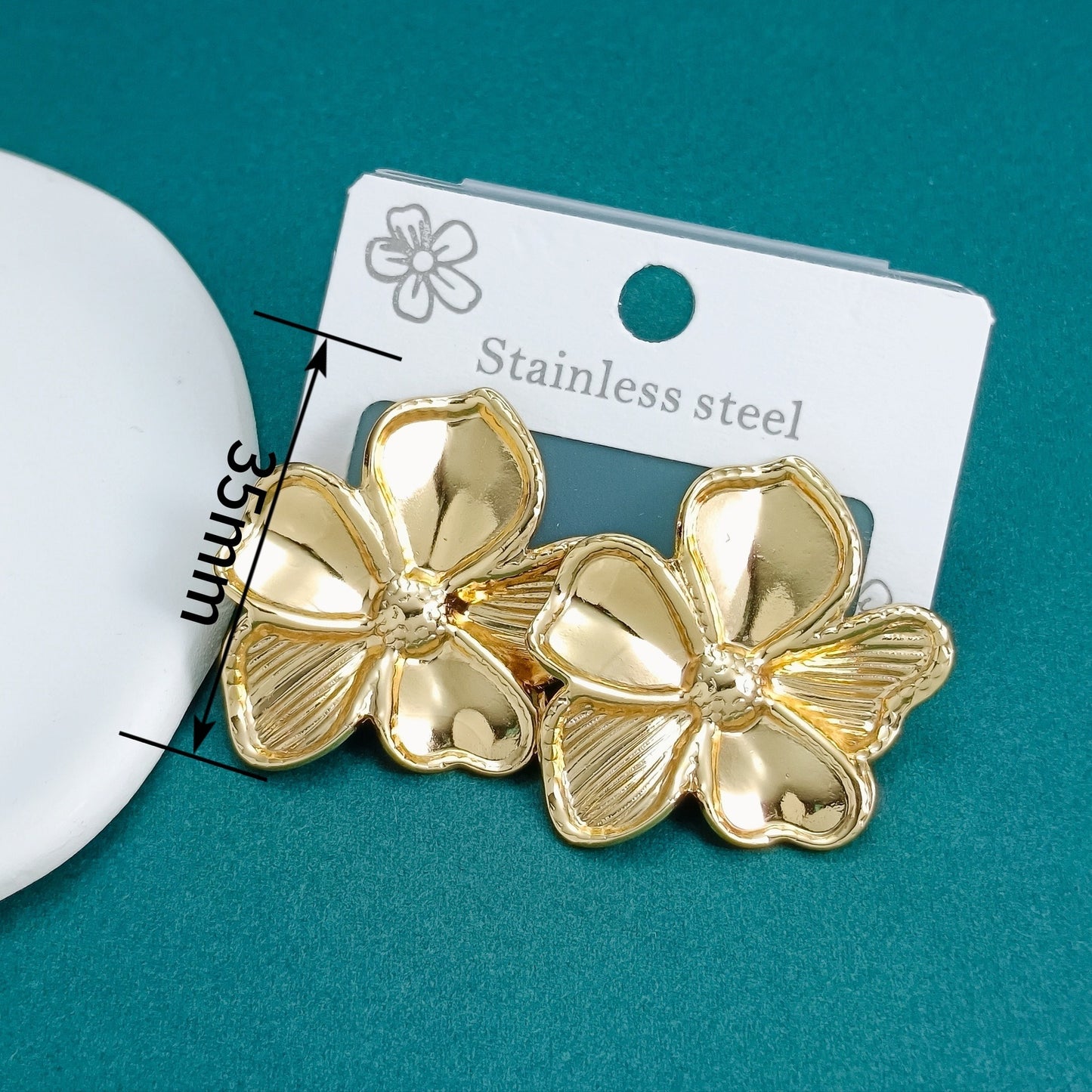 Aretes de Acero Inoxidable con Flores